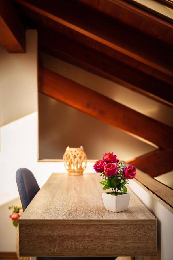 Monsuite Relais - Chalet Monserrato Buitenkant foto